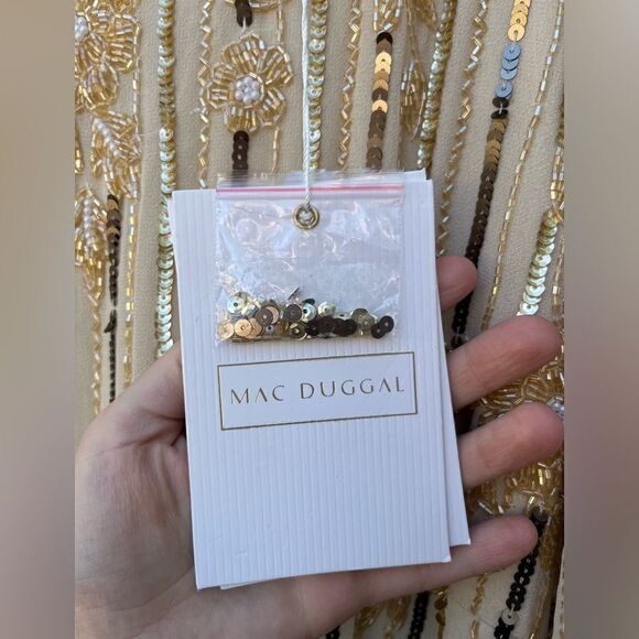 MAC DUGGAL LONG SLEEVE TEA LENGTH Dress size 22 Nude/gold NWT - Picture 13 of 13